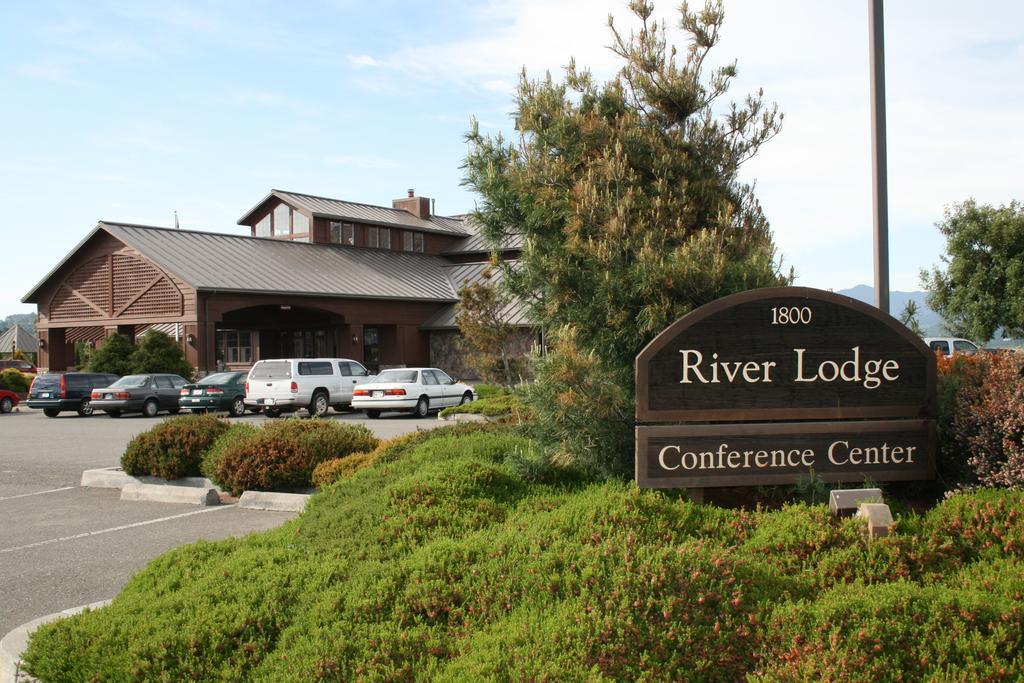 The Redwood Riverwalk, A Boutique Hotel Fortuna Buitenkant foto